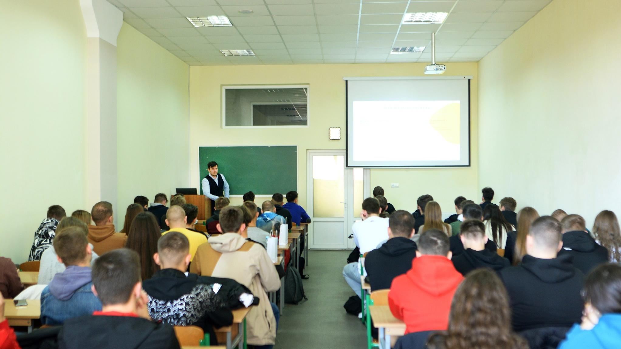 Лекція керівника компанії Palmo Станіслава Григор‘єва для студентів УКД