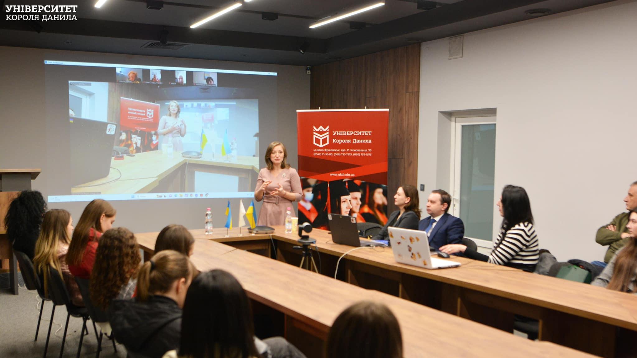 Туризм - потужний двигун для розвитку економіки громади і регіону: світовий досвід для громад Івано-Франківської області