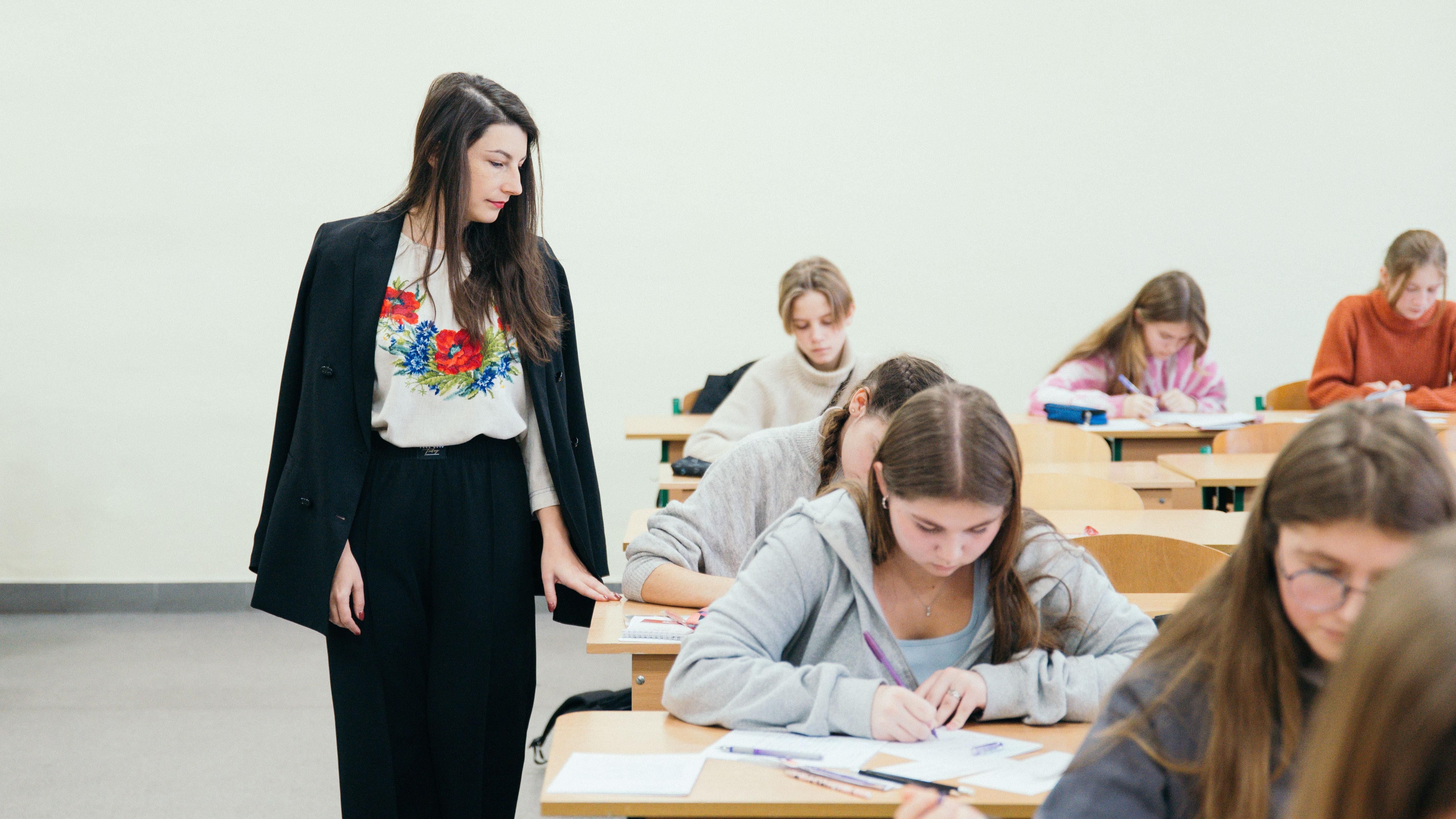 ІІ етап Всеукраїнської учнівської олімпіади з української мови та літератури