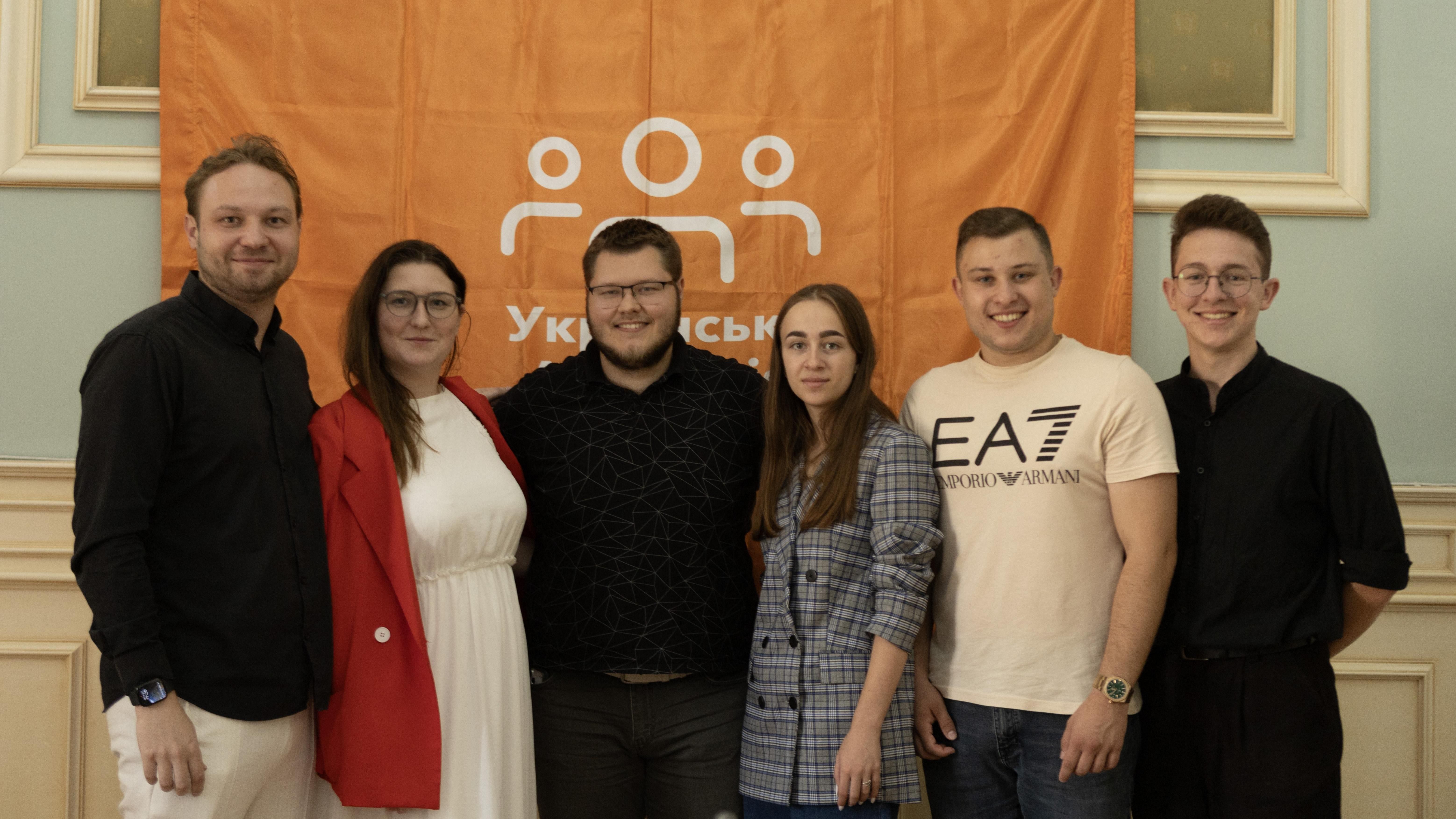Викладач Фахового коледжу УКД - член правління УАМР