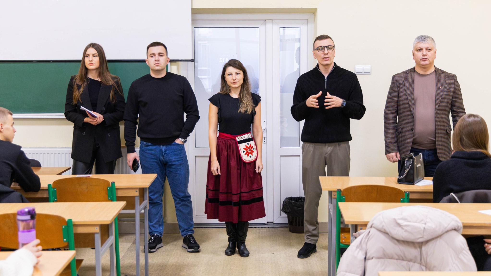 ІІ етап Всеукраїнської учнівської олімпіади з української мови та літератури 