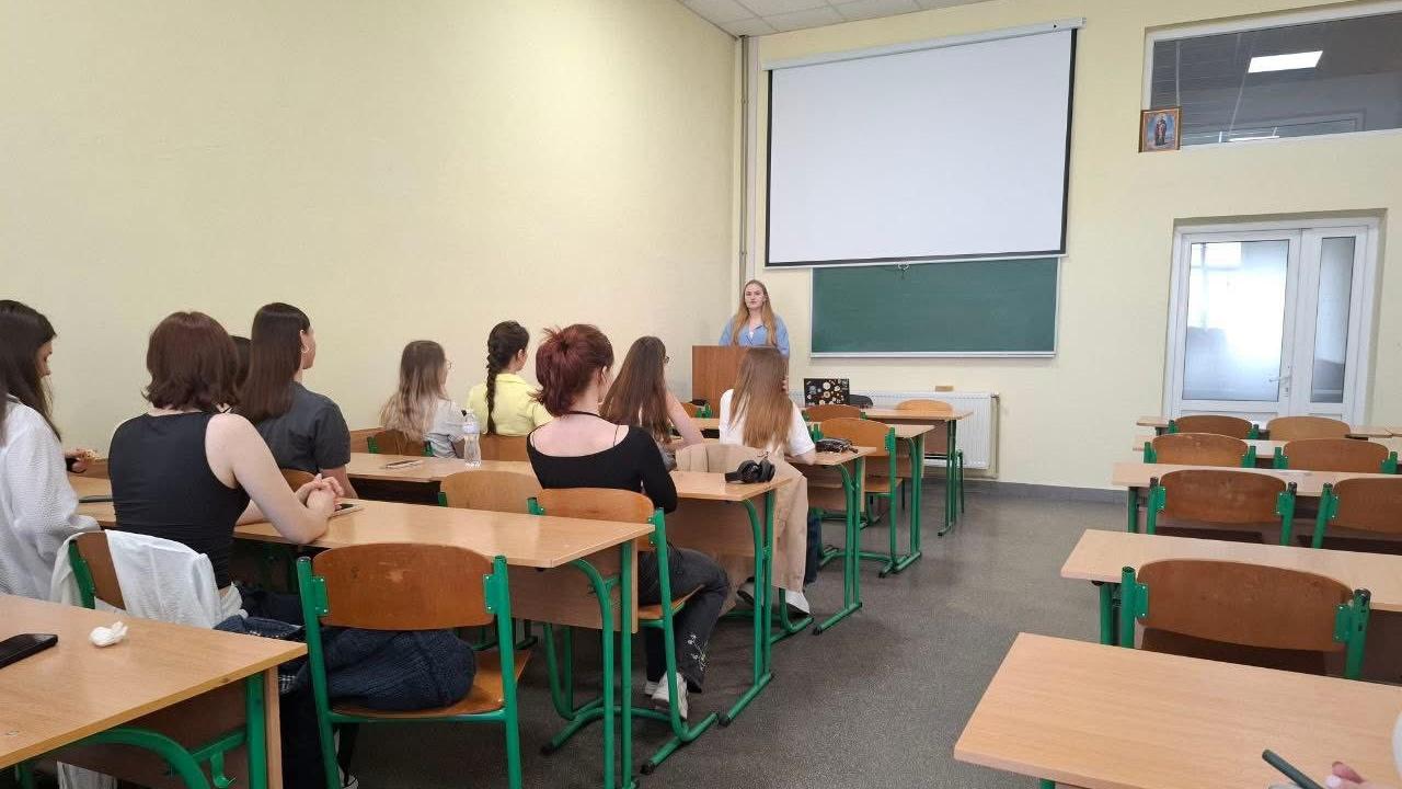 Зустріч студентів спеціальності «Психологія» з практикуючою психологинею Оксаною Олійник