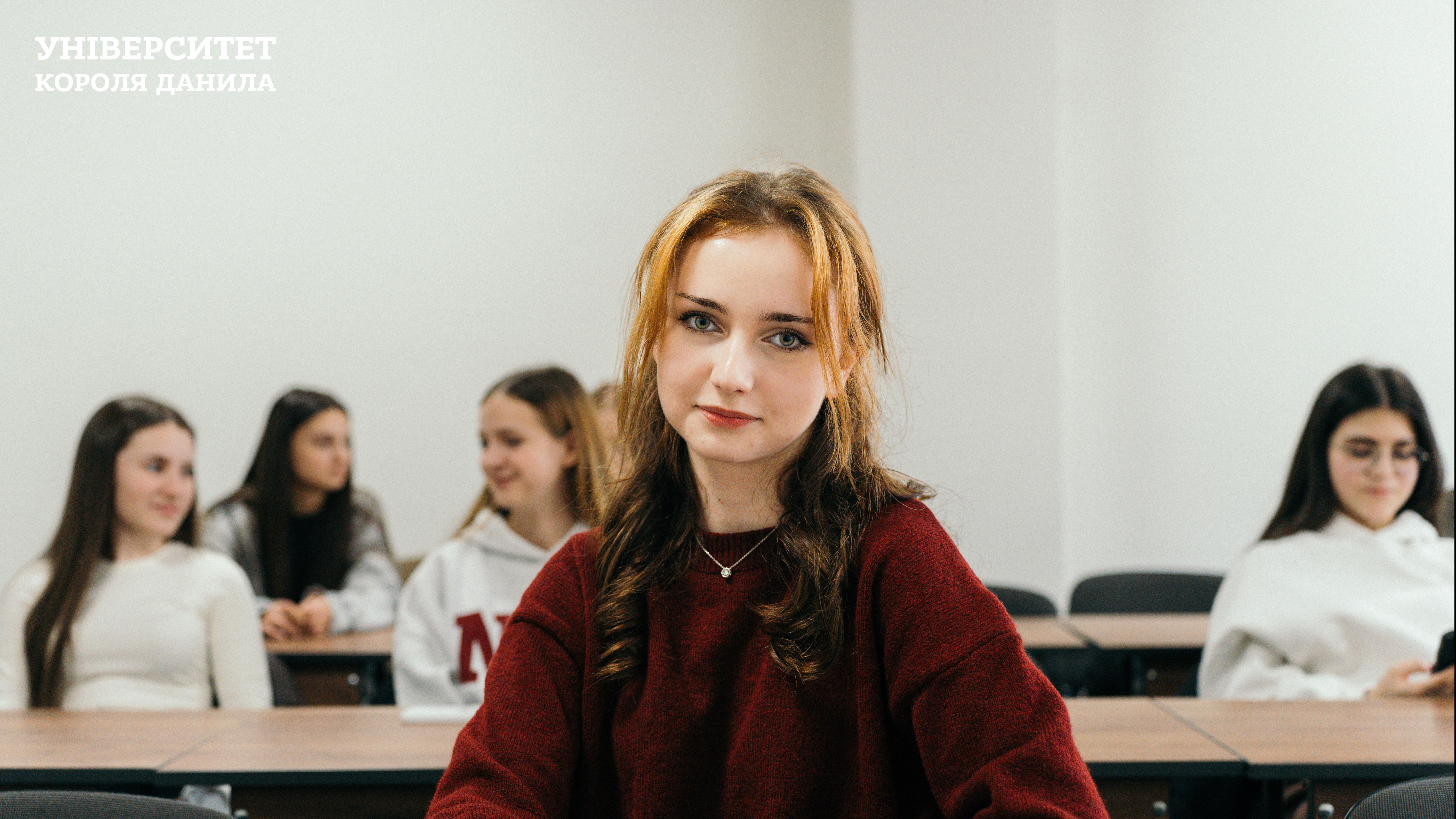 Студентка Фахового коледжу УКД – стипендіатка голови ОДА 