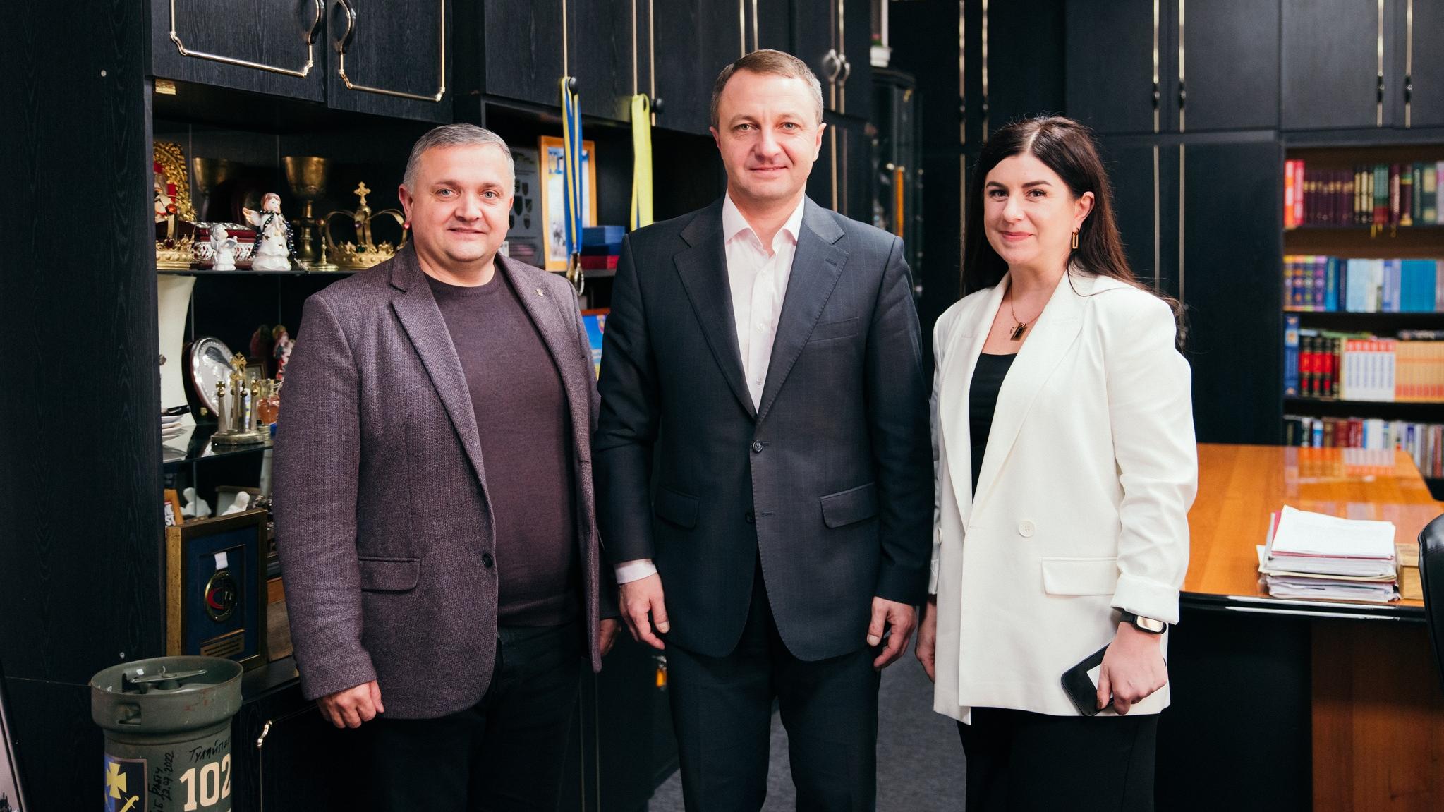 Ректор УКД зустрівся з колишнім мовним омбудсменом Тарасом Кременем