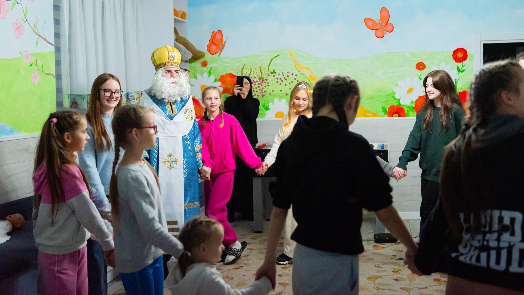 УКД передав допомогу дитячому будинку в Горохолині