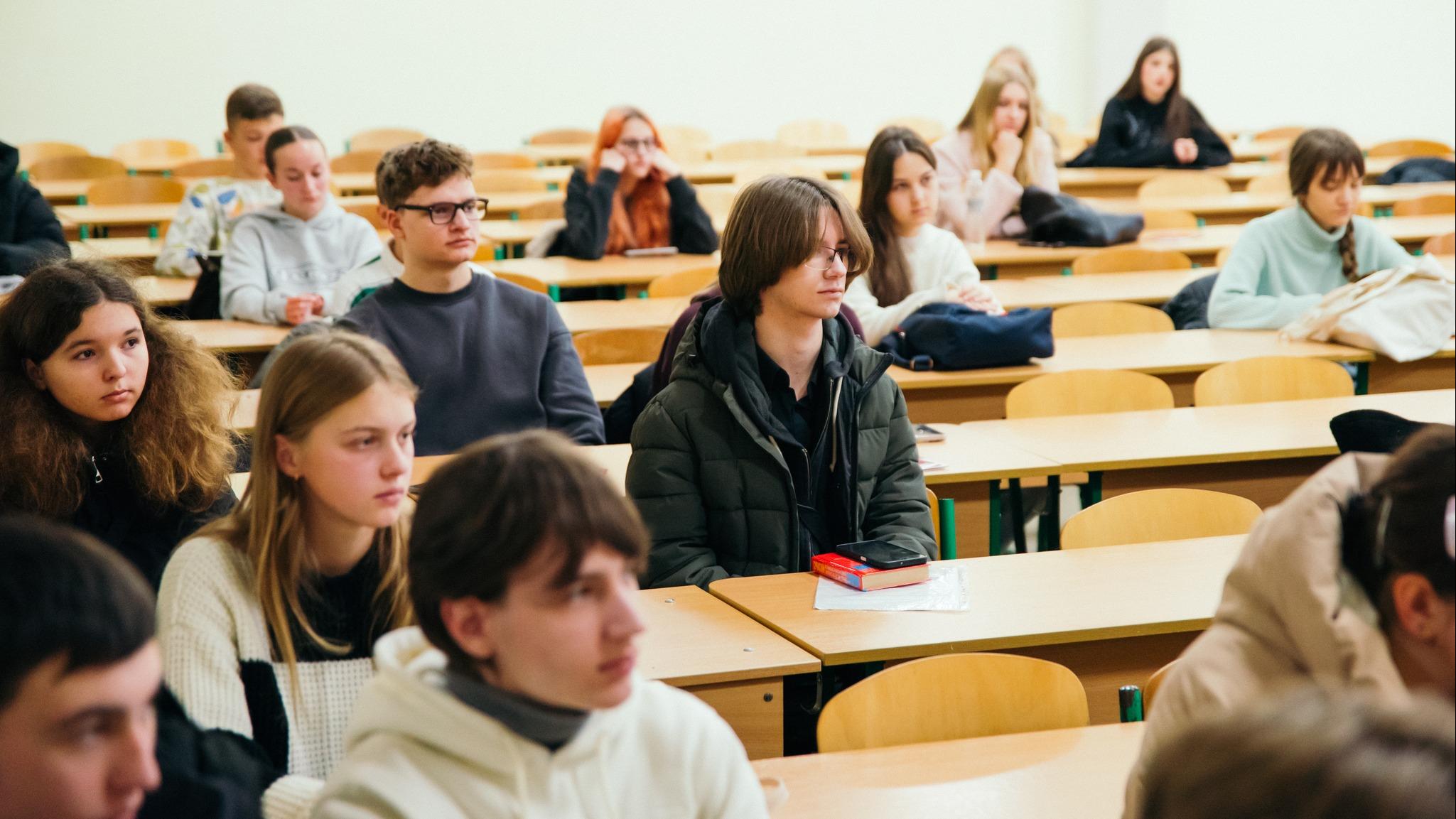 ІІ (обласний) етап учнівської олімпіади з іноземних мов в УКД