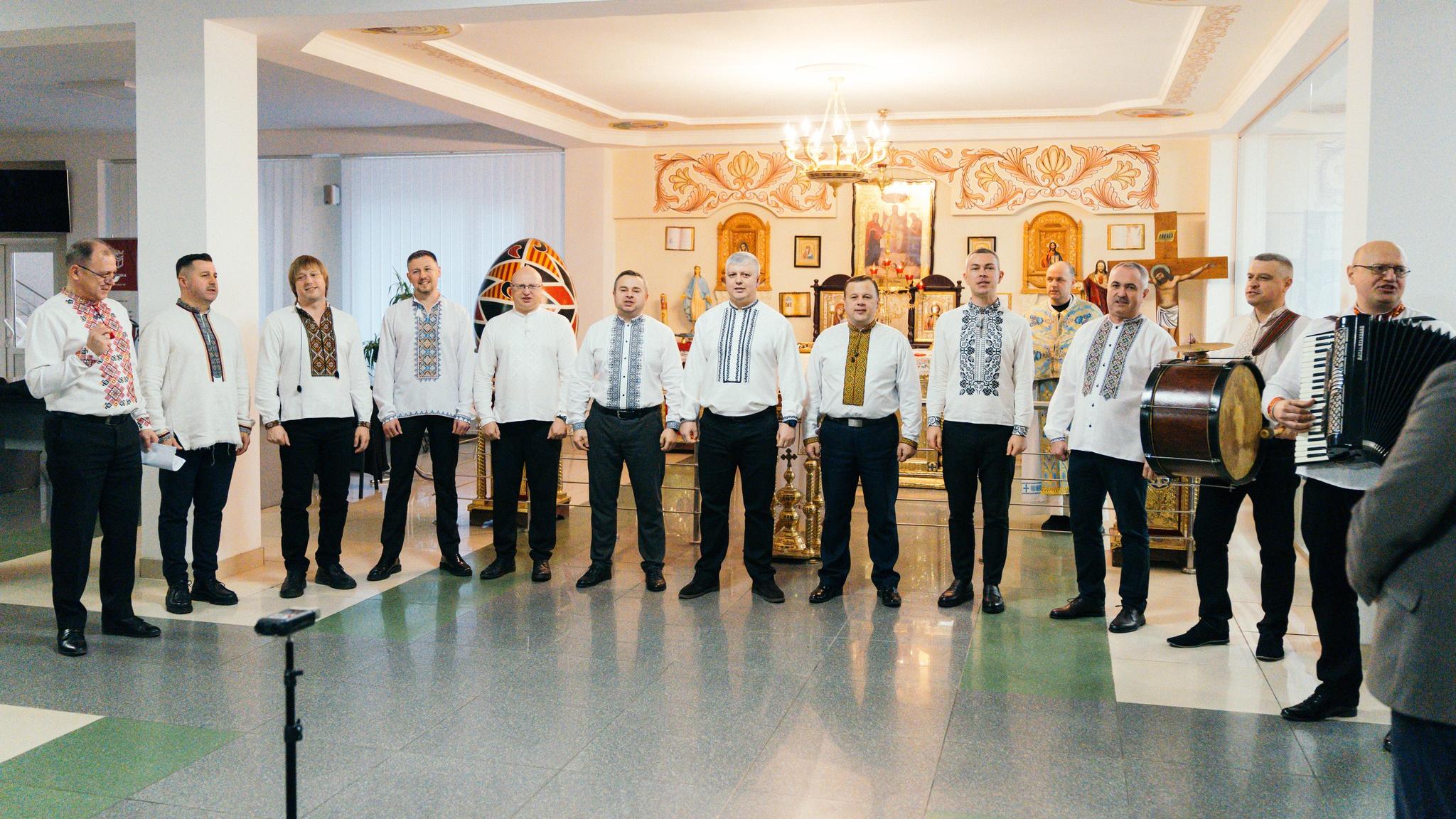 В УКД відбулося передріздвяне богослужіння з колядою та благодійним збором