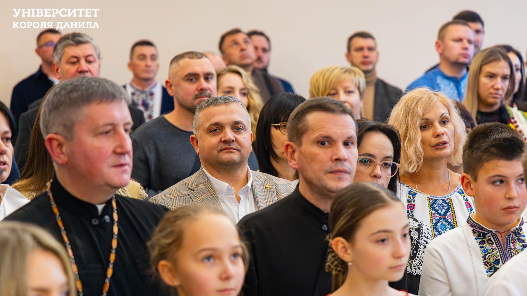 Ректор УКД долучився до благодійного заходу «Різдвяна просфора»