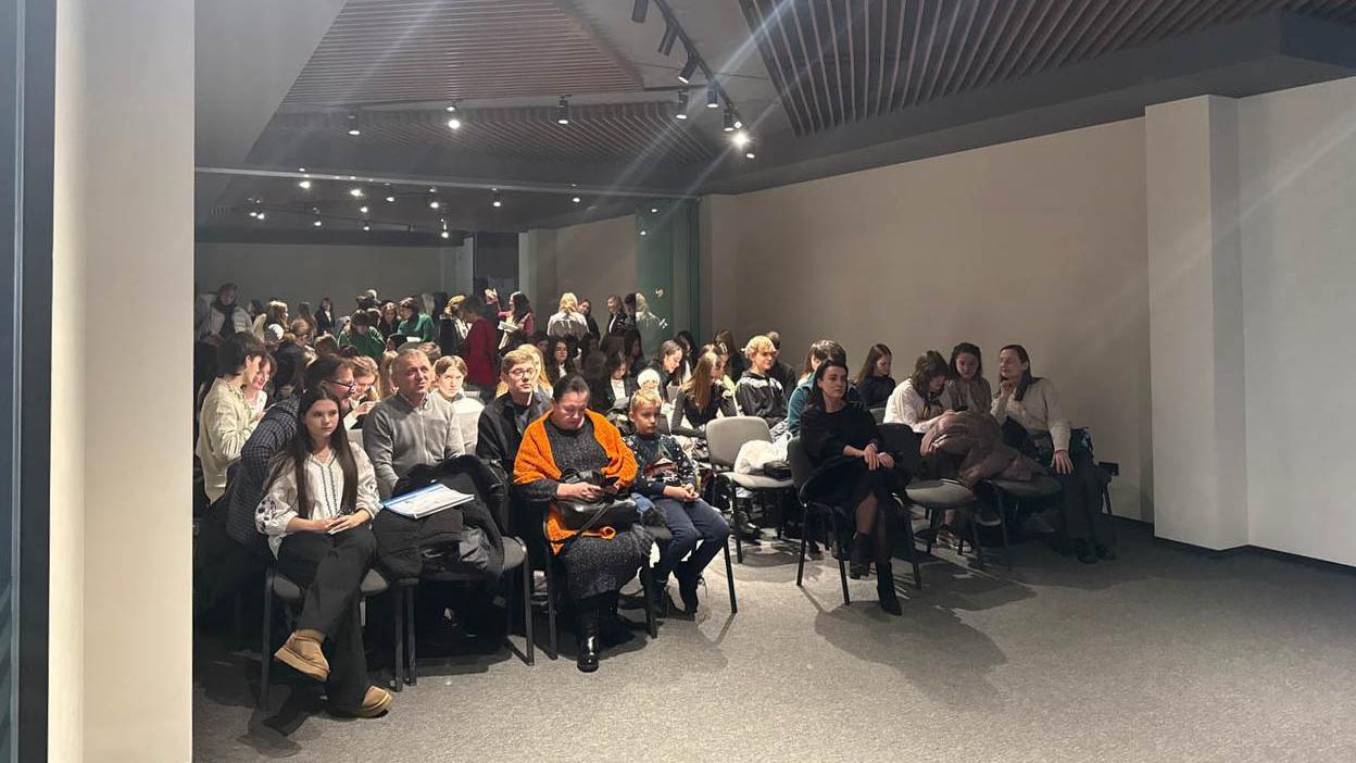 Перший етап конкурсу-захисту науково-дослідницьких робіт в УКД