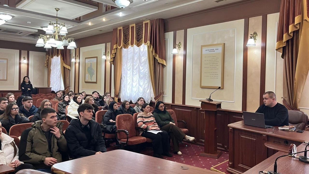 Практика в дії: заняття для студентів-правників III курсу в слідчому управлінні 