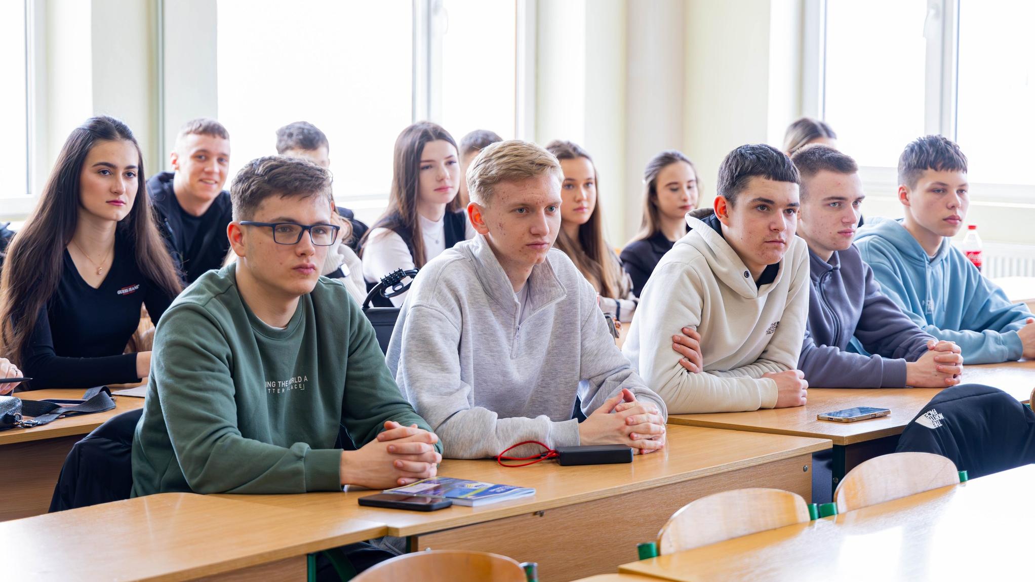 Бінарне заняття з практиком: першокурсникам — про превентивну діяльність поліції