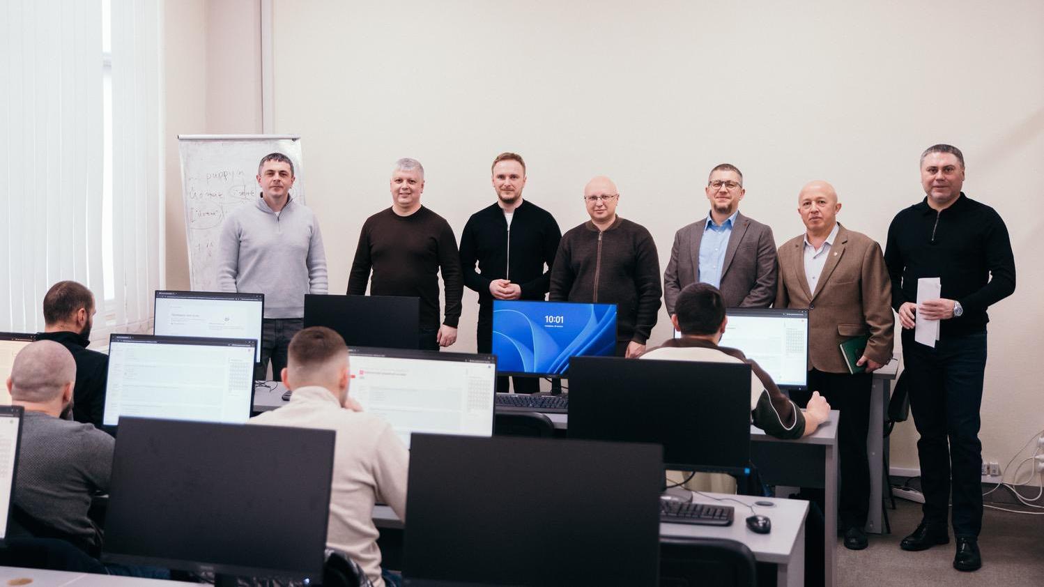 Вітаємо здобувачів другого (магістерського) рівня вищої освіти спеціальності «Будівництво та цивільна інженерія» з успішним складанням атестаційного екзамену!