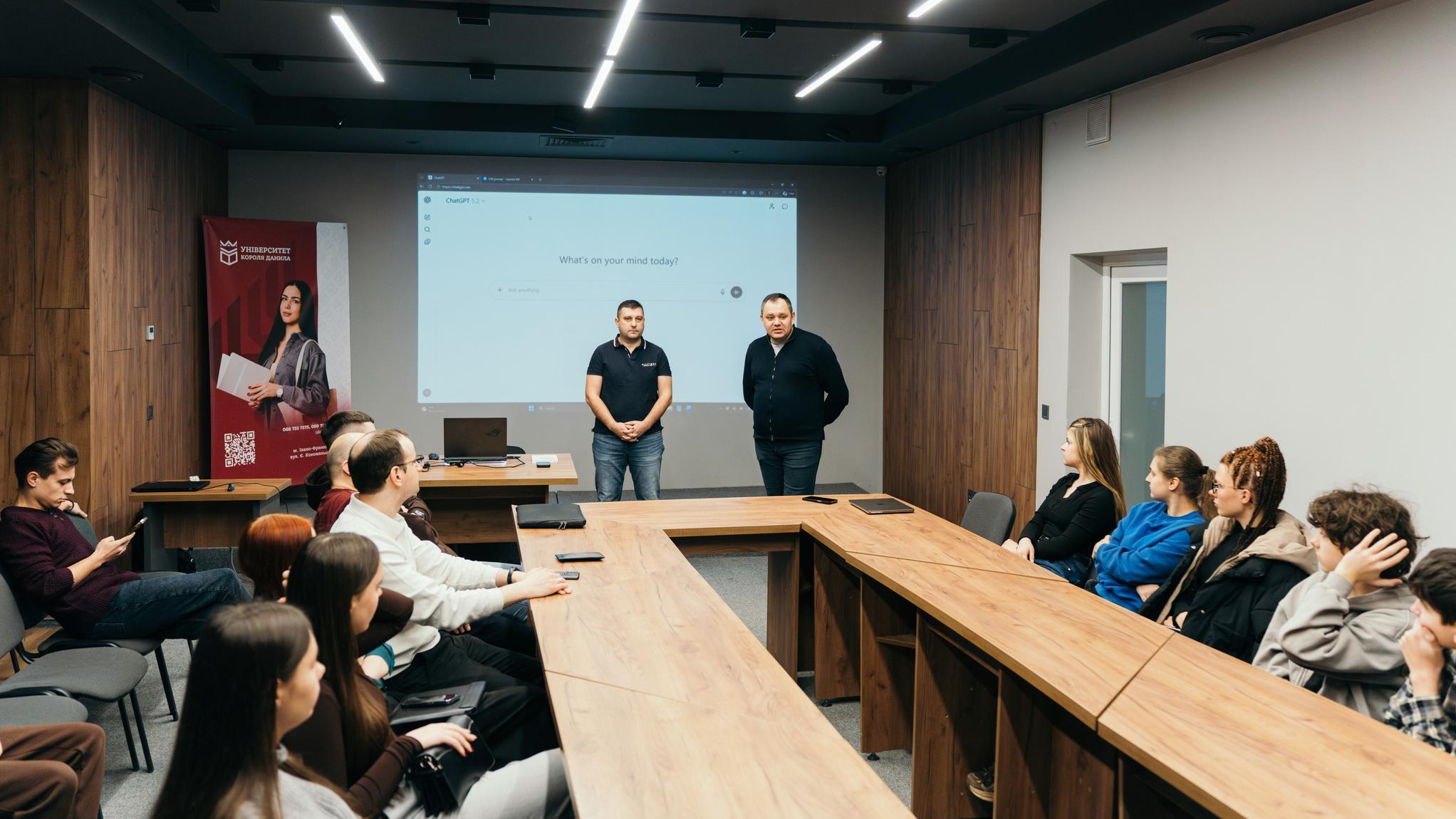 Експерт із ШІ провів інтенсив для студентів УКД