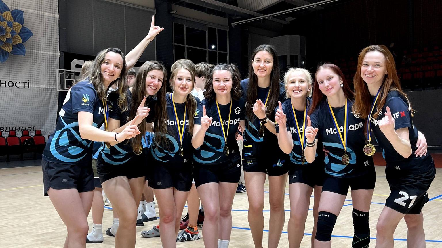 «Хто спортом займається, той сил набирається» (народна мудрість)