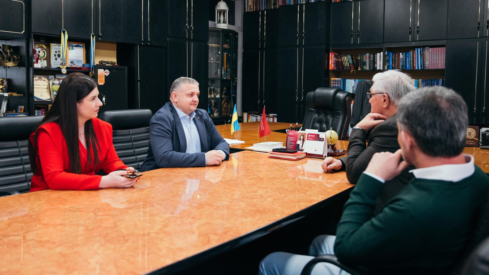 Обмін досвідом — важливий складник для розвитку закладу вищої освіти