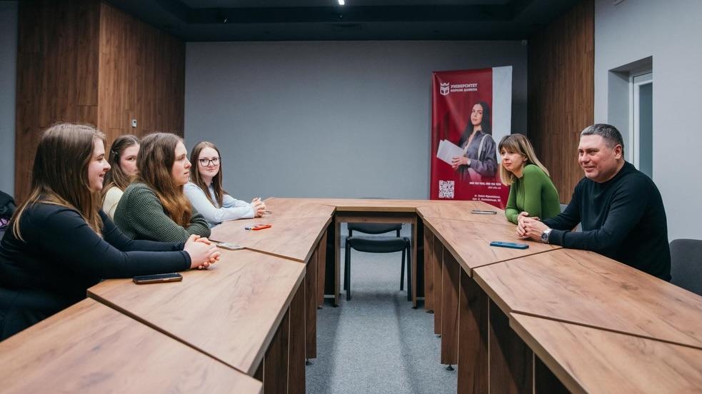 Зустріч студентів програми «Плацкарт» із представниками деканату УКД
