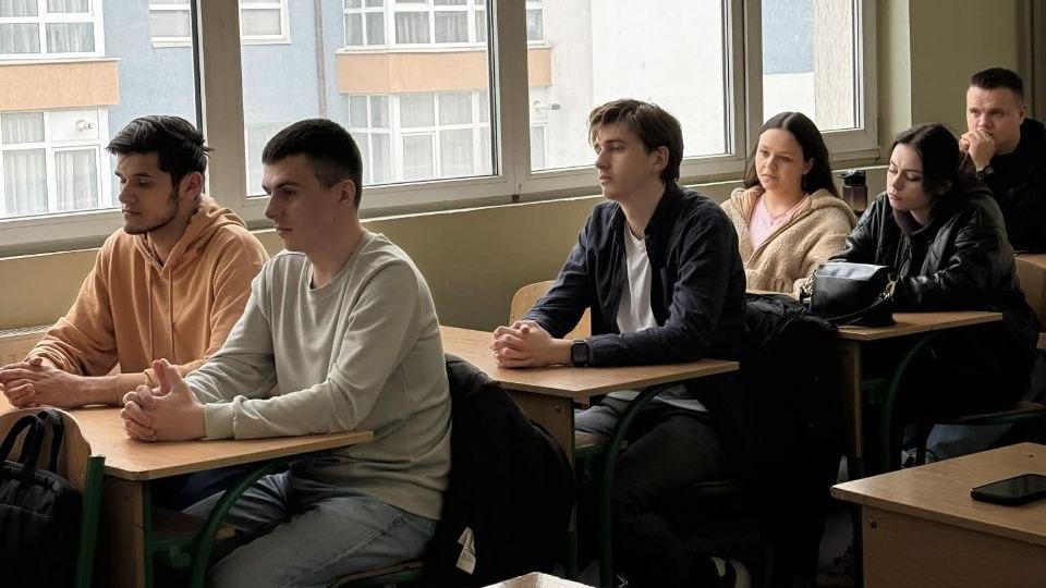 В УКД відбулося заняття з практики застосування кримінальних процесуальних норм на стадії досудового розслідування