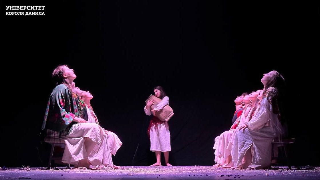 Студенти Фахового коледжу УКД здобули престижну театральну нагороду