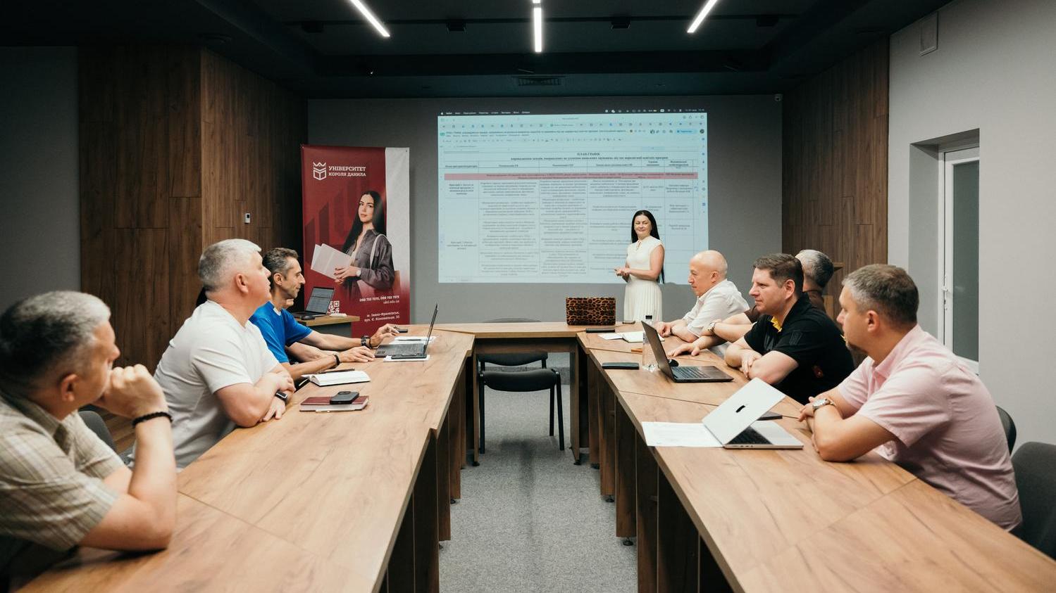 В УКД обговорили план усунення недоліків за результатами акредитації освітньої програми «Естрадний спів»