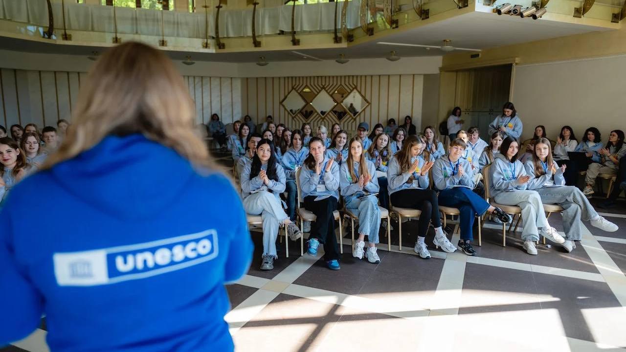 Психологічна підтримка підлітків: участь викладачки УКД у програмі «Імпульс 2.0»