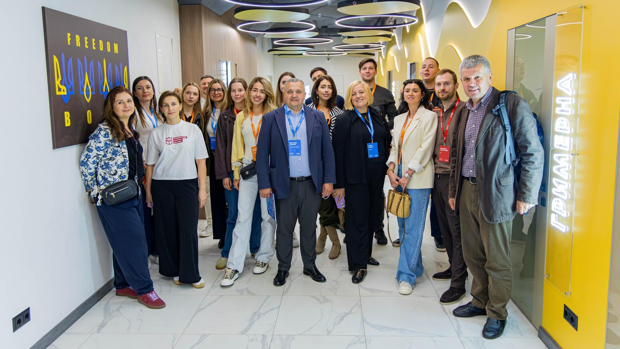 Візит представників Асоціації власників сімейних компаній України до УКД