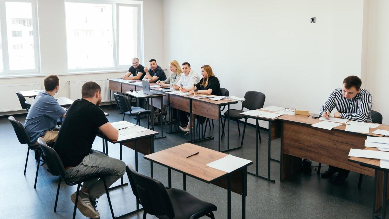 Успішне завершення атестації студентів спеціальності 241 Готельно-ресторанна справа