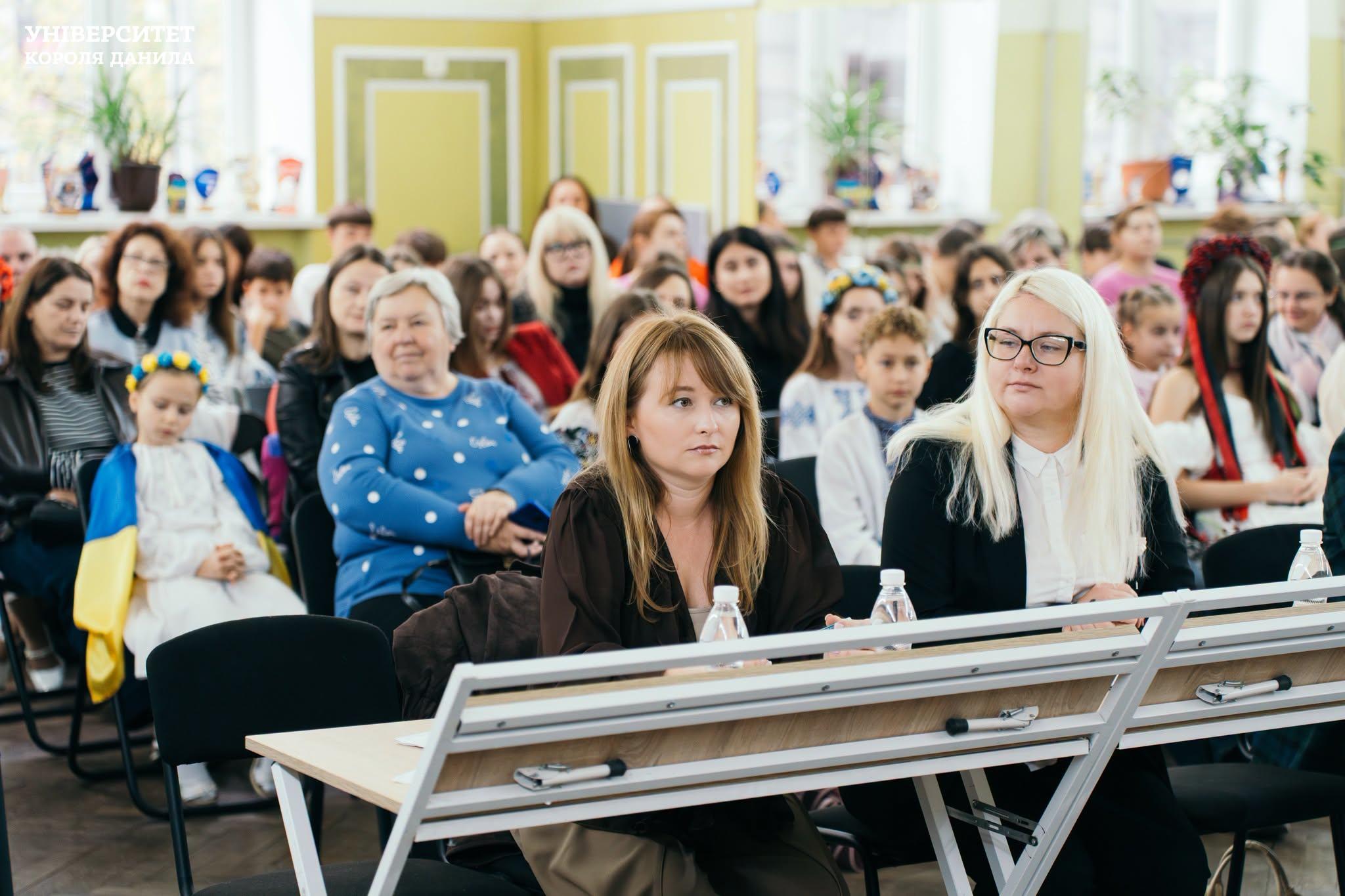 Викладачка УКД — у журі конкурсу поезії серед здобувачів освіти