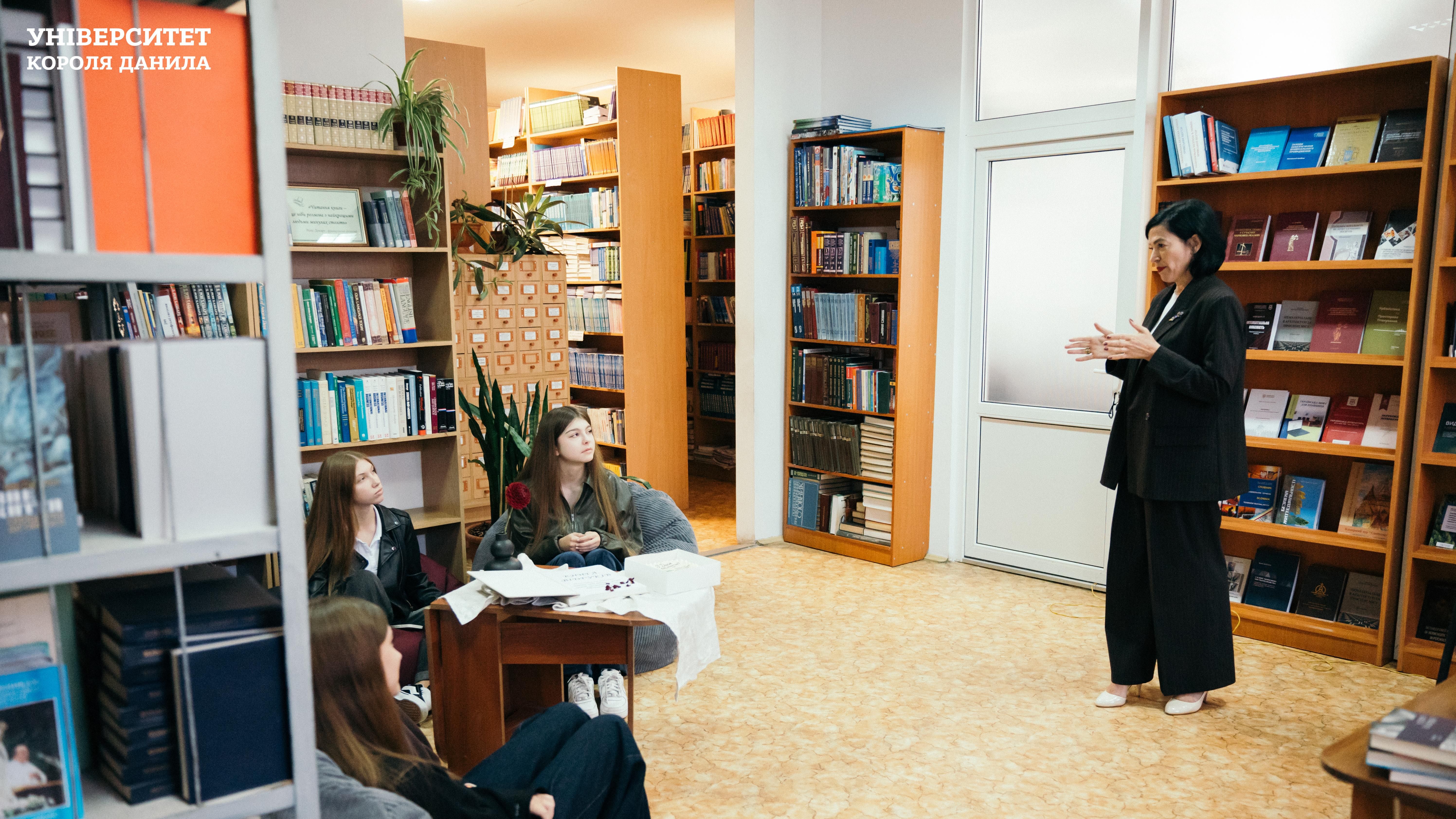 В УКД відкрили бібліотечно-студентську спільноту BiblioSpace