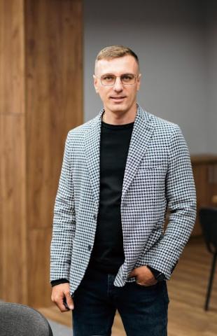 Михайло Мельникович фото